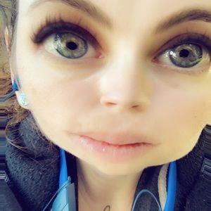 Meet your Posher, Tiffany